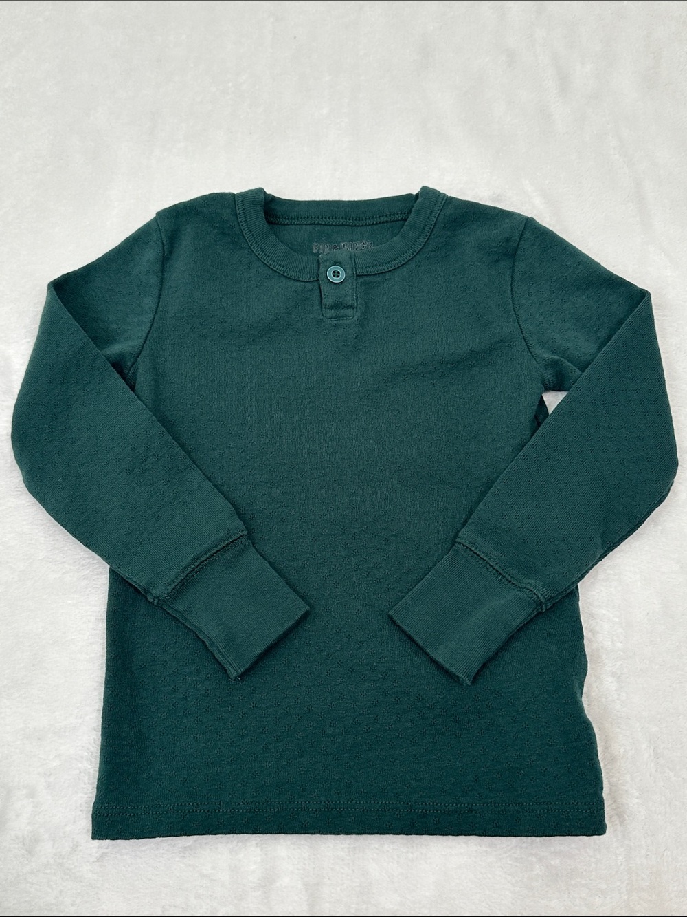 🍓 Fin & Vince Henley Shirt